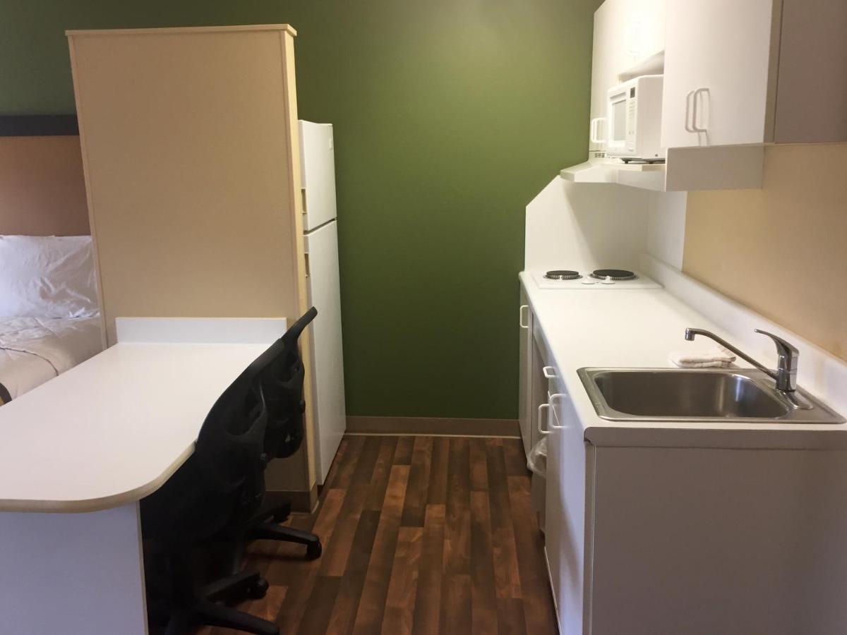 Extended Stay America Suites - Kansas City - Airport Экстерьер фото