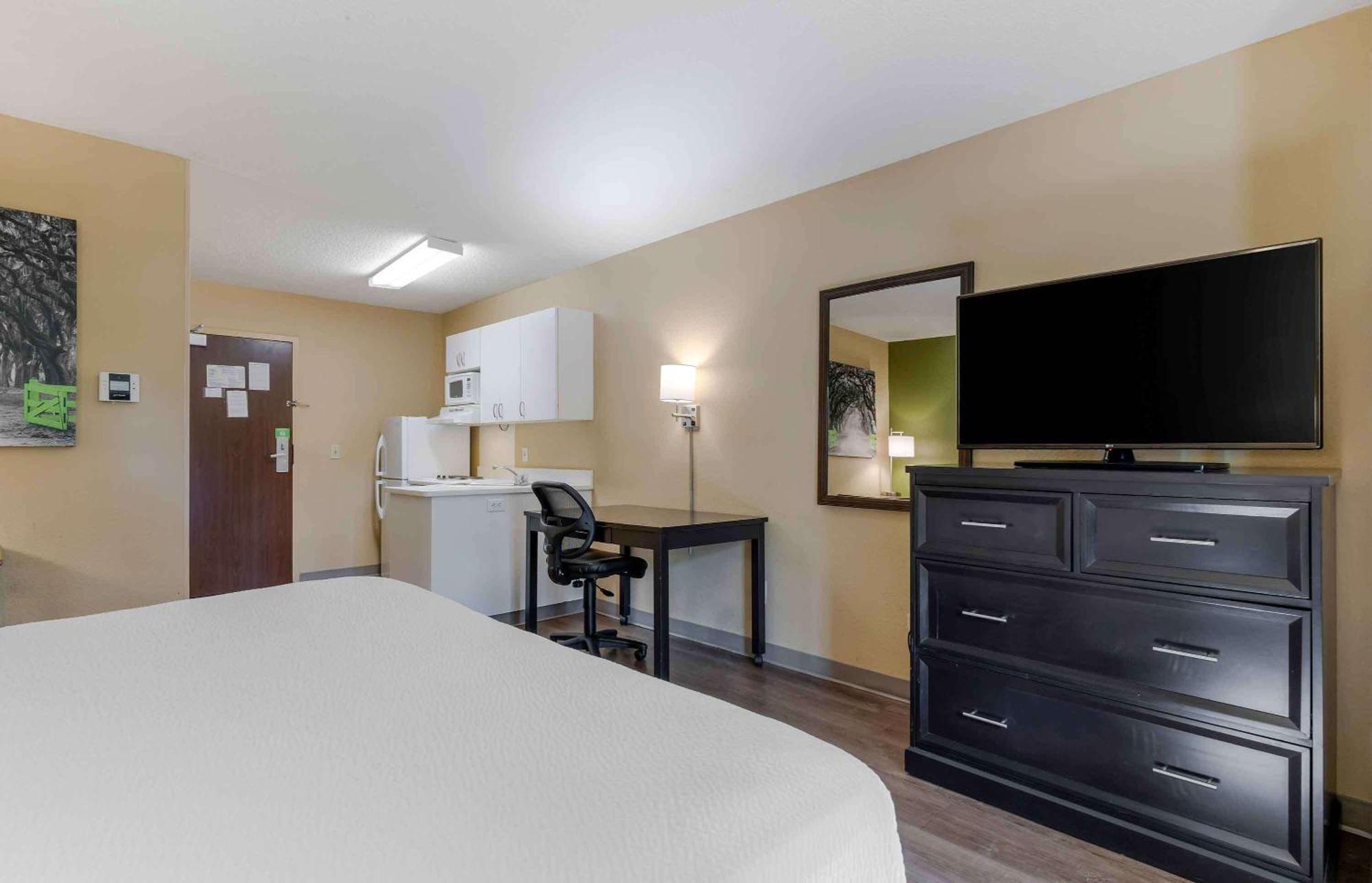 Extended Stay America Suites - Kansas City - Airport Экстерьер фото